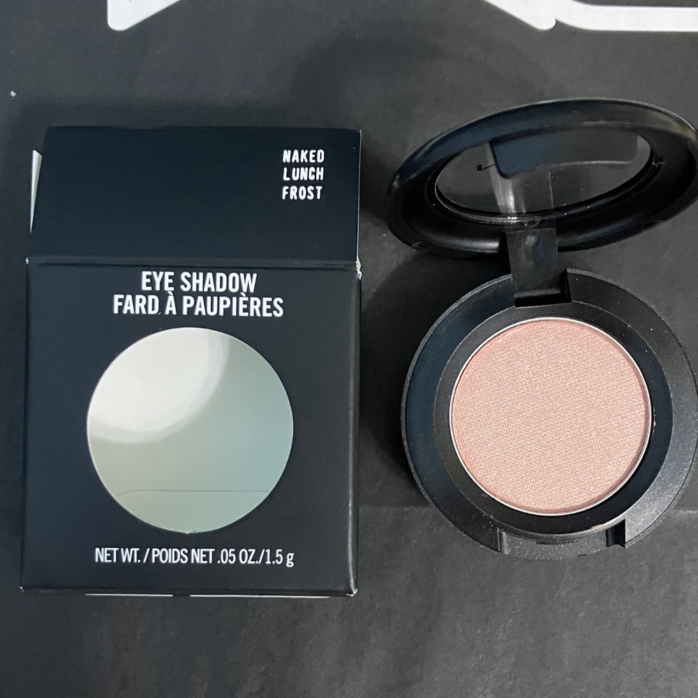 MAC Cosmetics Naked Lunch Frost Eyeshadow - Soft Pink